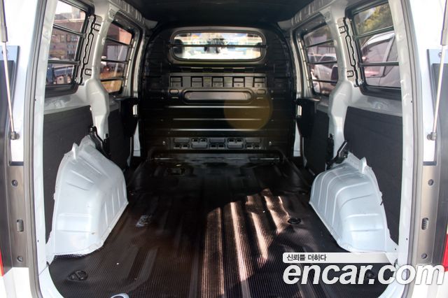 Hyundai Staria Cargo 3-Seater Modern 2023 — фото 21