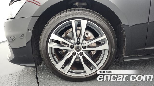 Audi A6 (C8) 40 TDI Premium 2023 — фото 5