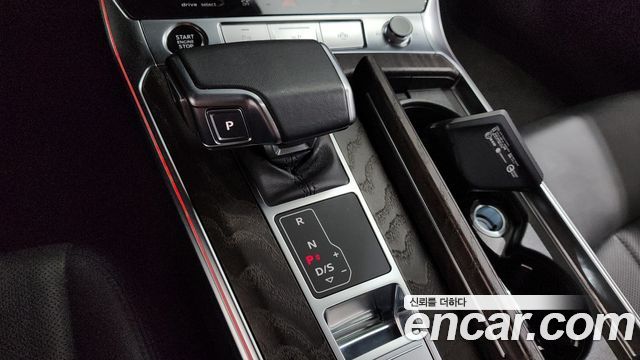 Audi A6 (C8) 40 TDI Premium 2023 — фото 9