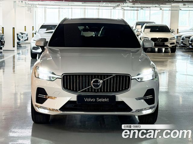 Volvo XC60 (II) B5 Ultra Bright 2025 — фото 3