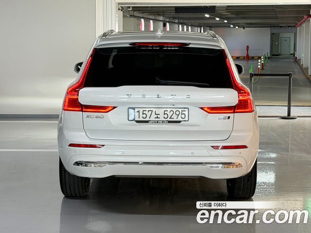 Volvo XC60 (II) B5 Ultra Bright 2025 — фото 4