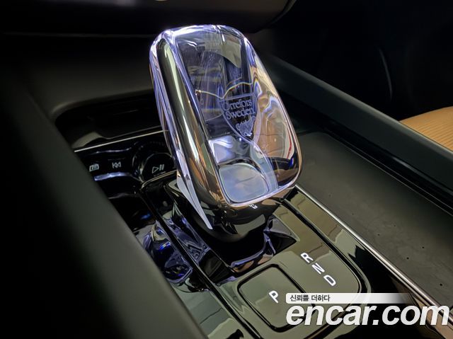 Volvo XC60 (II) B5 Ultra Bright 2025 — фото 9