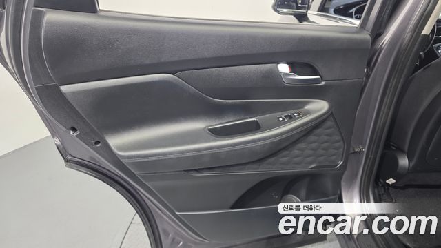 Hyundai Santa Fe Diesel 2.2 4WD Exclusive 2022 — фото 25