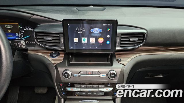 Ford Explorer (VI) 2.3 LimIted 4WD 2020 — фото 17