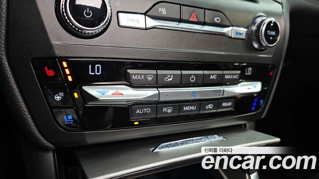 Ford Explorer (VI) 2.3 LimIted 4WD 2020 — фото 29
