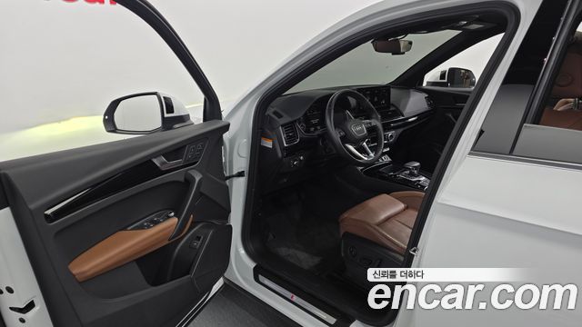 Audi Q5 (FY) 45 TFSI Quattro Premium 2022 — фото 10