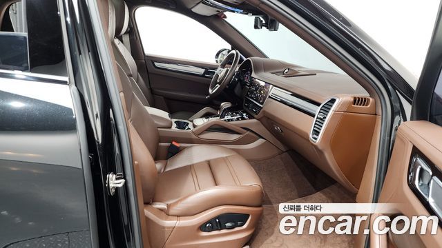 Porsche Cayenne (PO536) 3.0 E-HYBRID COUPE PLATINUM EDITION 2023 — фото 26