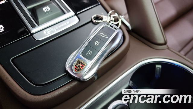 Porsche Cayenne (PO536) 3.0 E-HYBRID COUPE PLATINUM EDITION 2023 — фото 33