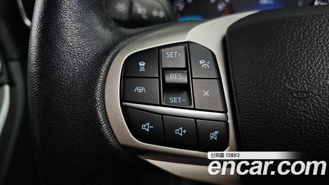 Ford Explorer (VI) 2.3 LimIted 4WD 2022 — фото 28