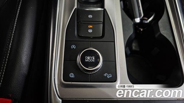 Ford Explorer (VI) 2.3 LimIted 4WD 2022 — фото 29