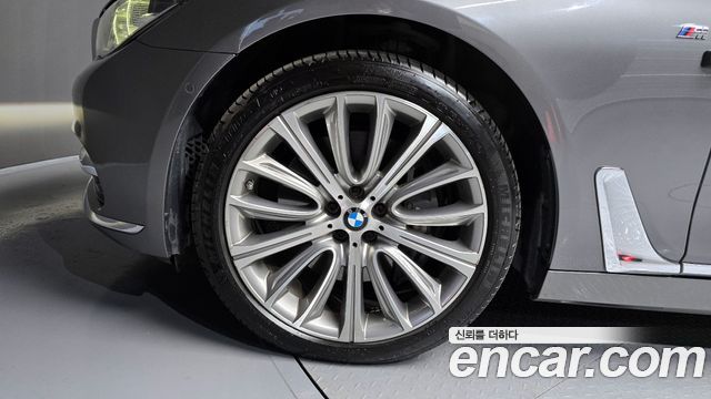 BMW 7 Series (G11) 750Li xDrive Prestige 2016 — фото 5