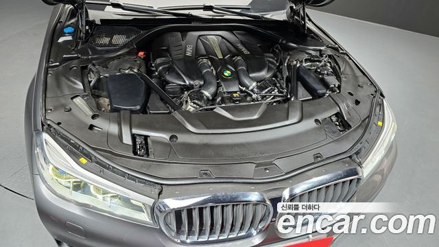 BMW 7 Series (G11) 750Li xDrive Prestige 2016 — фото 6