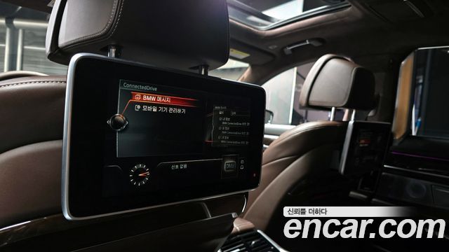 BMW 7 Series (G11) 750Li xDrive Prestige 2016 — фото 17