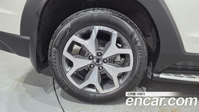 KG Mobility (SsangYong) Torres Gasoline 1.5 2WD T7 2024 — фото 5