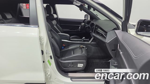 KG Mobility (SsangYong) Torres Gasoline 1.5 2WD T7 2024 — фото 11