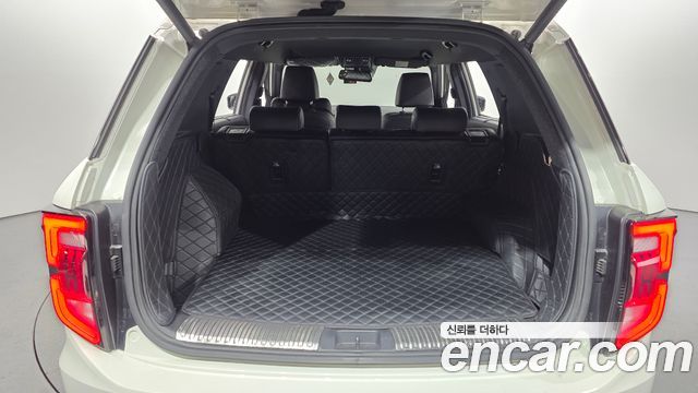 KG Mobility (SsangYong) Torres Gasoline 1.5 2WD T7 2024 — фото 28