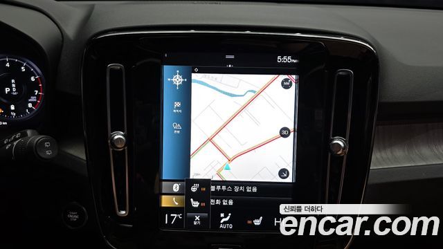 Volvo XC40 B4 Inscription 2021 — фото 14
