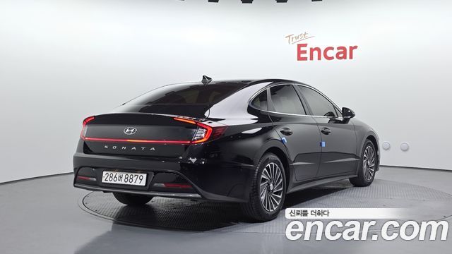 Hyundai Sonata Hybrid (DN8) Premium Plus 2022 — фото 2
