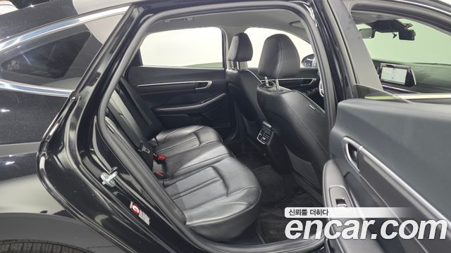 Hyundai Sonata Hybrid (DN8) Premium Plus 2022 — фото 11