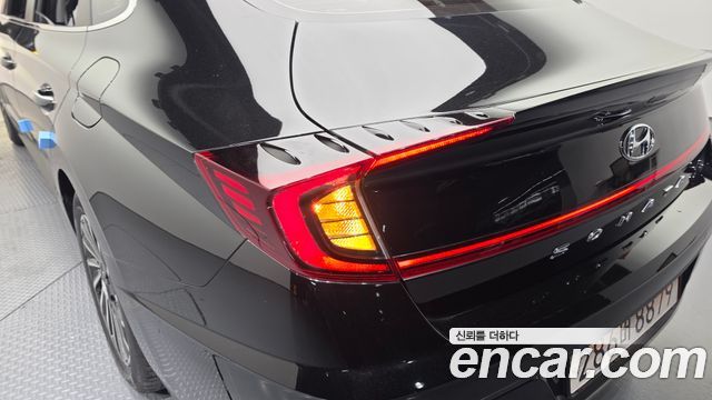 Hyundai Sonata Hybrid (DN8) Premium Plus 2022 — фото 23