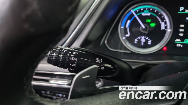 Hyundai Sonata Hybrid (DN8) Premium Plus 2022 — фото 27