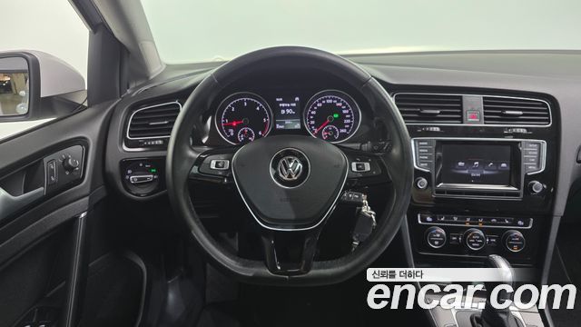 Volkswagen Golf (VII) 2.0 TDI 2015 — фото 12