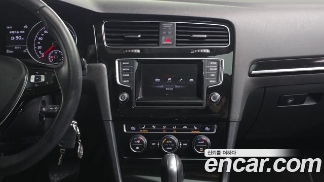 Volkswagen Golf (VII) 2.0 TDI 2015 — фото 15