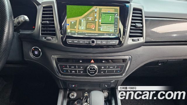 KG Mobility (SsangYong) Rexton Sports Khan Diesel 2.2 4WD Prestige 2023 — фото 16