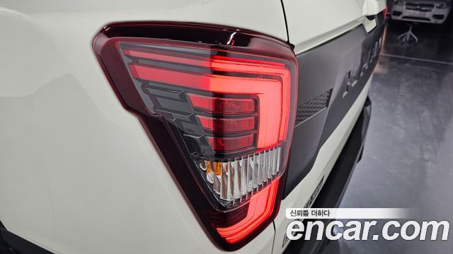 KG Mobility (SsangYong) Rexton Sports Khan Diesel 2.2 4WD Prestige 2023 — фото 23
