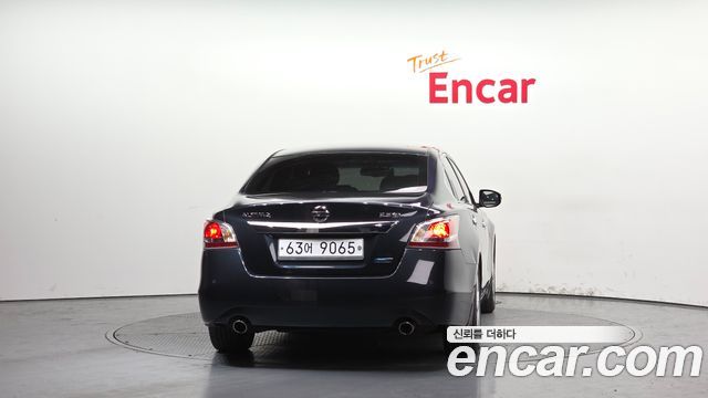 Nissan Altima 2.5 L33 2015 — фото 4
