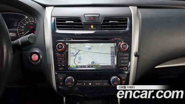 Nissan Altima 2.5 L33 2015 — фото 19