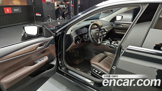 BMW 6 Series GT (G32) 620d Luxury 2023 — фото 10