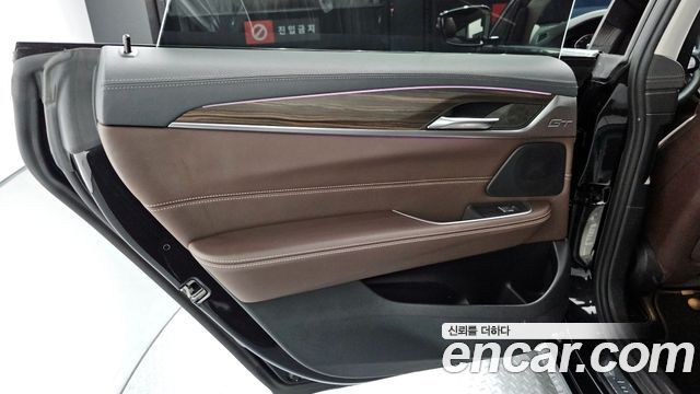 BMW 6 Series GT (G32) 620d Luxury 2023 — фото 31