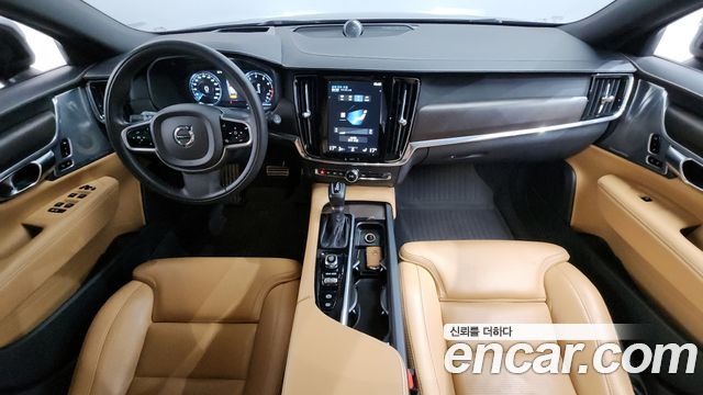 Volvo V90 Cross Country T5 Pro AWD 2019 — фото 7