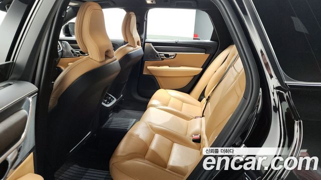 Volvo V90 Cross Country T5 Pro AWD 2019 — фото 32