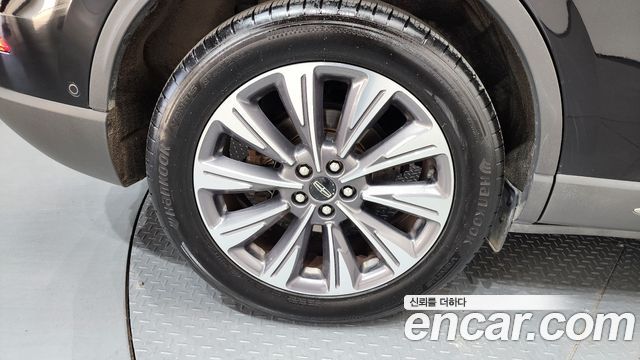Lincoln Corsair 2.0 Reserve AWD 2020 — фото 5
