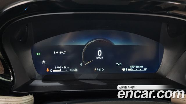 Lincoln Corsair 2.0 Reserve AWD 2020 — фото 8