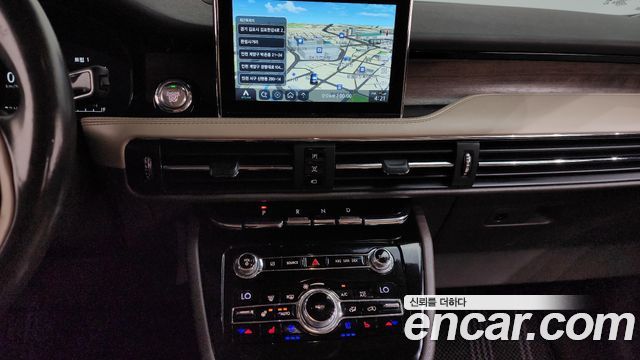 Lincoln Corsair 2.0 Reserve AWD 2020 — фото 17