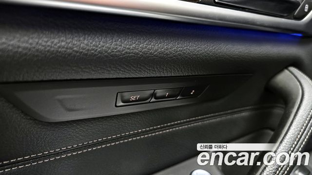 BMW 5 Series (G30) 520i Luxury 2023 — фото 32