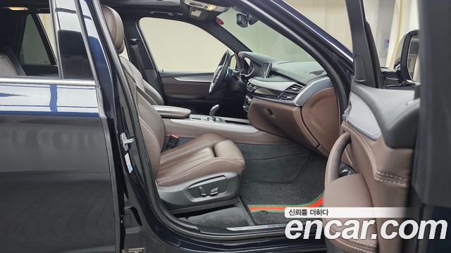 BMW X5 (F15) xDrive 30d M Sport package 2018 — фото 11