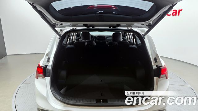 Hyundai Santa Fe Diesel 2.2 2WD Prestige 2021 — фото 28