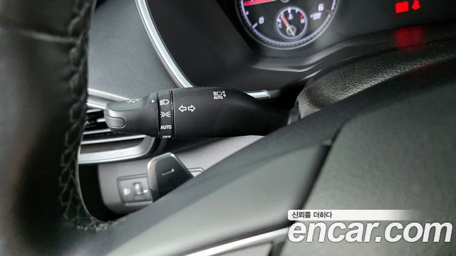 Hyundai Santa Fe Diesel 2.2 2WD Prestige 2021 — фото 30