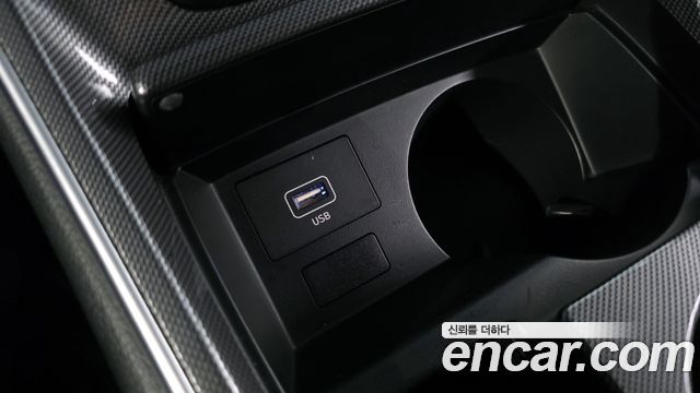 Hyundai Santa Fe Diesel 2.2 2WD Prestige 2021 — фото 31