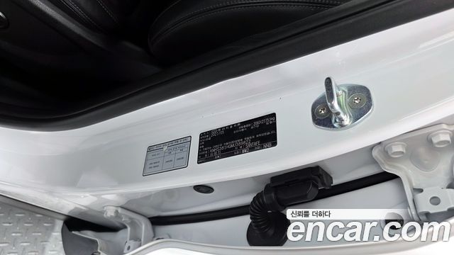 Hyundai Santa Fe Diesel 2.2 2WD Prestige 2021 — фото 36