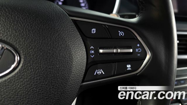 Hyundai Santa Fe Diesel 2.2 2WD Prestige 2021 — фото 39