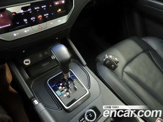 KG Mobility (SsangYong) Rexton Sports Khan Diesel 2.2 4WD Expedition 2024 — фото 9