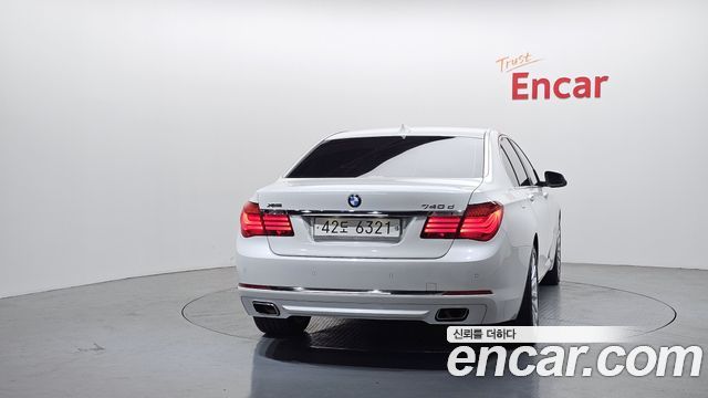 BMW 7 Series (F01) 740d xDrive 2014 — фото 4
