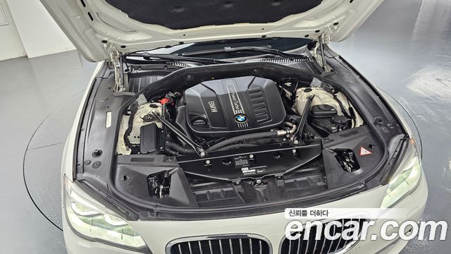 BMW 7 Series (F01) 740d xDrive 2014 — фото 6