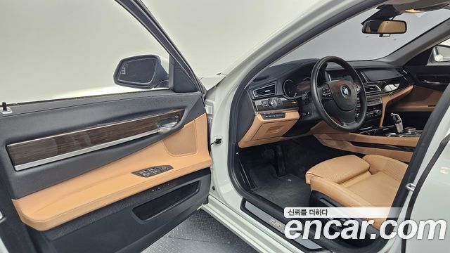 BMW 7 Series (F01) 740d xDrive 2014 — фото 10