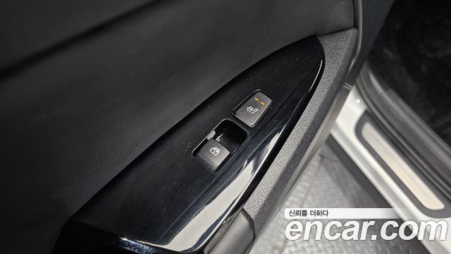 Kia Sportage Hybrid (V) Signature Gravity 4WD 2023 — фото 18